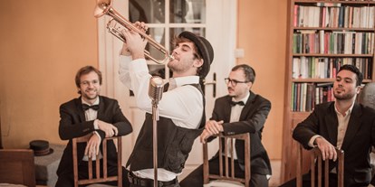 Hochzeitsmusik - Band-Typ: Quartett - Österreich - Sänger und Trompeter Tristan Bauer - All Jazz Ambassadors
