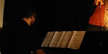 Hochzeitsmusik - Besetzung (mögl. Instrumente): Klavier - Olching (Fürstenfeldbruck) - Duo Pironjo 