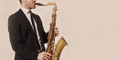 Hochzeitsmusik - Musikrichtungen: Hits von Heute - Wien - Saxophonist für Empfang Wien - Saxophonist Wien