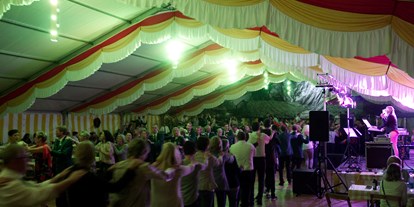 Hochzeitsmusik - Musikrichtungen: 80er - Emsland, Mittelweser ... - Celebration Tanz- & Partyband