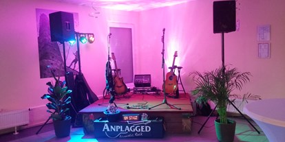 Hochzeitsmusik - Kosten für Agape/Sektempfang (1 Stunde): bis 300 Euro - Deutschland - ANPLAGGED  - Acoustic Rock