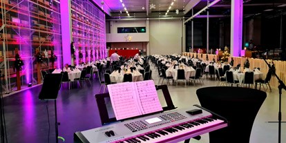 Hochzeitsmusik - Kosten für Abendhochzeit (ca. 5 Stunden): bis 1600 Euro - Winterthur - JG-Music, Firmenevent - JG-MUSIC