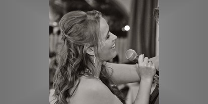 Hochzeitsmusik - geeignet für: Tanzmusik - Bezirk Kufstein - Ein besonderer unvergesslicher Moment - Trauung mit Tränen