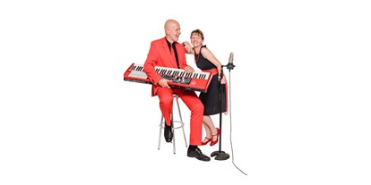 Hochzeitsmusik - geeignet für: Hintergrundmusik - Zeillern - Duo-Besetzung mit Sängerin und Keyboardspieler - Voices and Music aus Linz