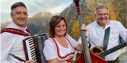 Hochzeitsmusik - Besetzung (mögl. Instrumente): Bass - Tiroler Oberland - Die Silvrettas - Die Band für Ihr Event