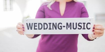 Hochzeitsmusik - Liederwunsch aus Mappe - Luftenberg - wedding-music / Manuela Strütt