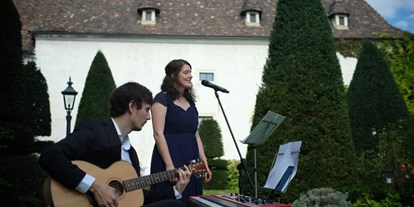 Hochzeitsmusik - Besetzung (mögl. Instrumente): Schlagzeug - Immendorf - Trauung im Wasserschloss Totzenbach. - Kirsa Wilps