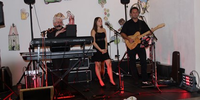 Hochzeitsmusik - Band-Typ: Cover-Band - St. Oswald (St. Oswald) - M G M - Mixed Generation Music