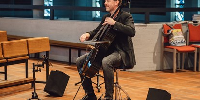 Hochzeitsmusik - Kosten für Agape/Sektempfang (1 Stunde): bis 500 Euro - Wermelskirchen - Simply Cello