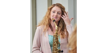 Hochzeitsmusik - Musikrichtungen: Jazz - Wien - Saxophonistin, Silke Gert - Saxophonistin Silke Gert
