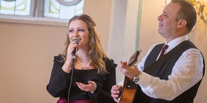 Hochzeitsmusik - Kosten für kirchliche Trauung: bis 800 Euro - Duo Mirabell