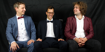 Hochzeitsmusik - Band-Typ: Trio - Grasellenbach - JazzGPT