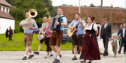 Hochzeitsmusik - Besetzung (mögl. Instrumente): Trompete - Markt Indersdorf - PM 5ive - Die Partymugger