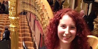 Hochzeitsmusik - Besetzung (mögl. Instrumente): Saxophon - Hollabrunn - Veronika at Musikverein - Your Event Harpist - Veronika Villanyi