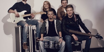 Hochzeitsmusik - Band-Typ: Cover-Band - Hengersberg - RotzFrech Partyband