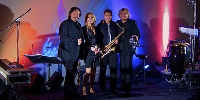 Hochzeitsmusik - Bayern - Für jede Gelegnheit.
Vom Duo bis zum Quintett - Art & Storm (vom Duo bis Quintett)