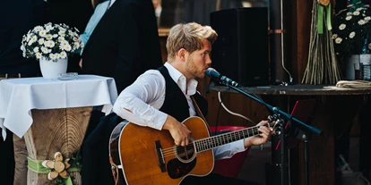 Hochzeitsmusik - Oberösterreich - Hochzeite, Parties, Trauungen, Agapen, Sektempfang, Hintergrundmusik, Lounge, Bälle, Firmenevents,... - Hat over Heels