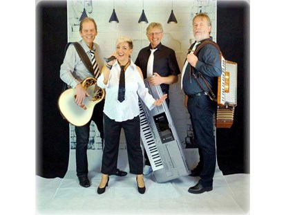 Hochzeitsmusik - Band-Typ: Quartett - Regenstauf - Black&White Partyband