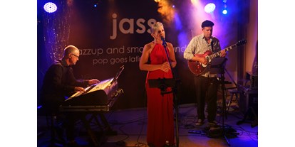 Hochzeitsmusik - Outdoor-Auftritt - Großlangheim - jass - jazzup and smooth sounds