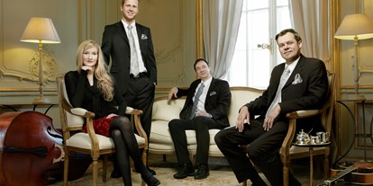 Hochzeitsmusik - Band-Typ: Quartett - Hochzeitsband: Jazz Royal - Das königliche Jazzerlebnis