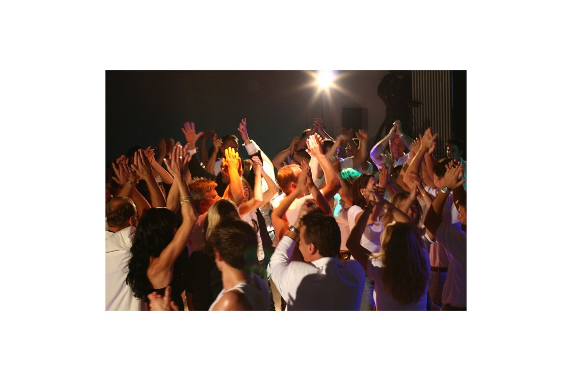 Hochzeitsband: Nightfever Tanz- Party- und Unterhaltungsband